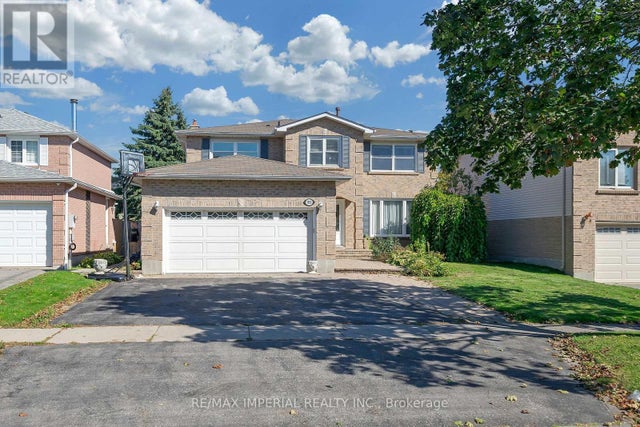 955 Snowbird Street, Oshawa (northglen)
