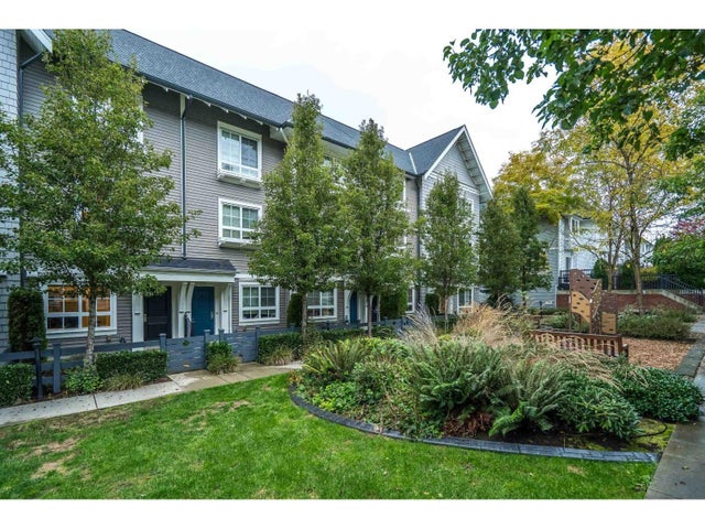 60 8476 207a Street, Langley