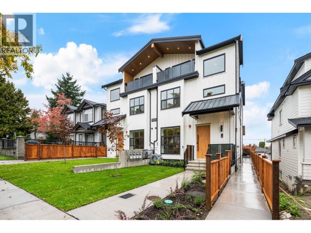 3 3065 Charles Street, Vancouver