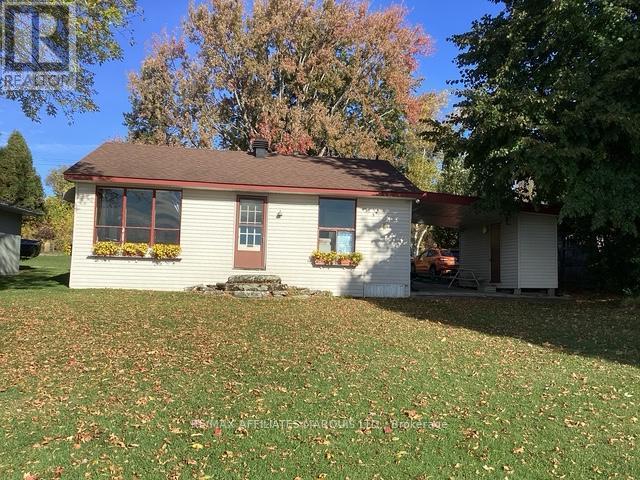 38 Hamilton Island Road, South Glengarry