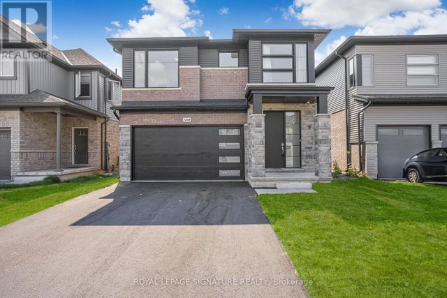 7249 Parkside Road, Niagara Falls (brown)