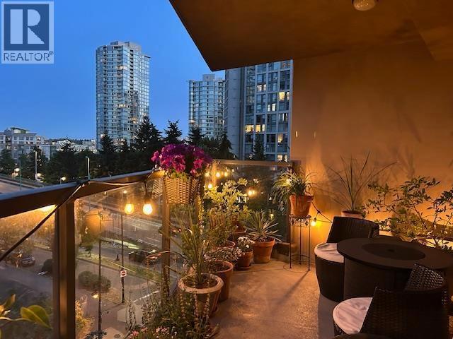 603 989 Beatty Street, Vancouver