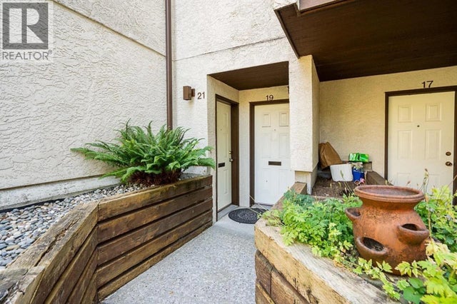 21 385 Ginger Drive, New Westminster