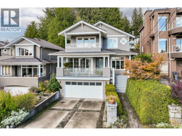458 E 21st Street, North Vancouver