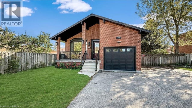 701 Upper Paradise Road, Hamilton