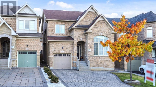 23 Frederick Stamm Crescent, Markham (berczy)