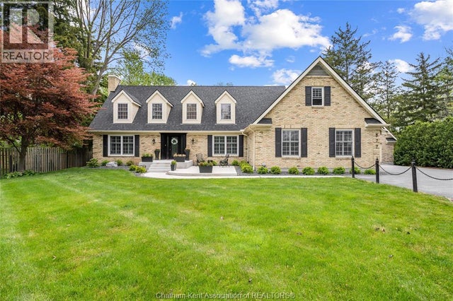 877 Charing Cross Road, Chatham