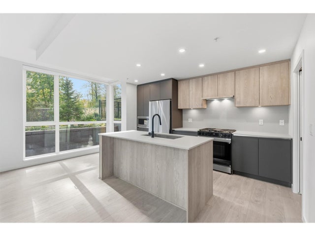 517 19577 65b Avenue, Surrey