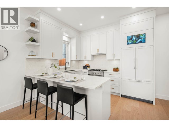 1 312 E 40th Avenue, Vancouver