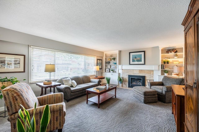 11384 74 Avenue, Delta