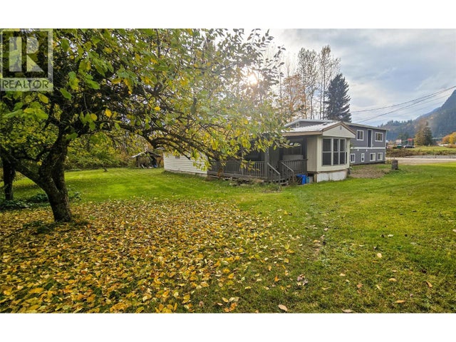 1867 Nixon Road, Revelstoke