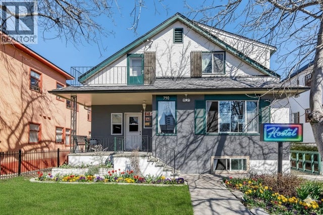 730 Bernard Avenue, Kelowna