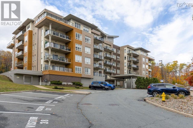 504 267 Gary Martin Drive, Bedford