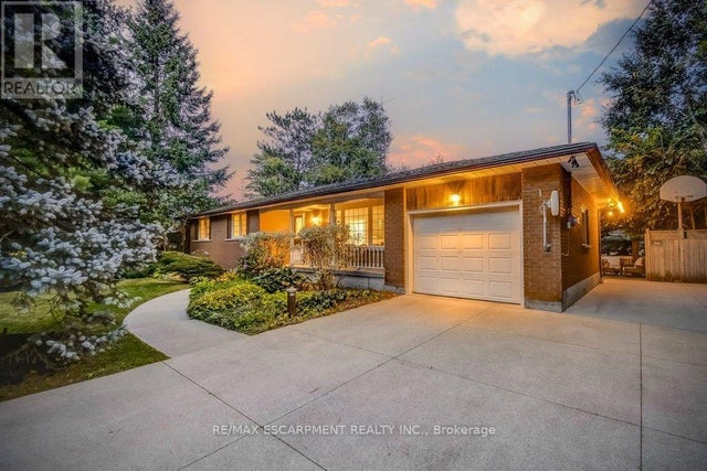 420 Concession 8 Road E, Hamilton