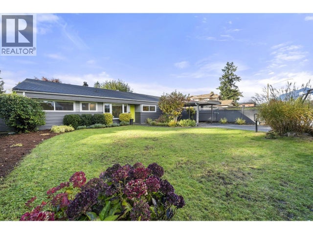 1155 Tatlow Avenue, North Vancouver