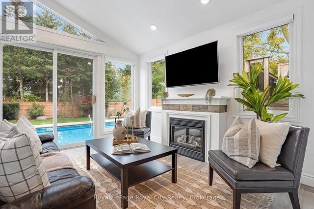 31 Lambert Crescent, Guelph (dovercliffe Park/old University)