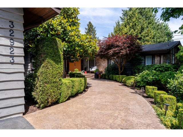 32923 Clayburn Road, Abbotsford