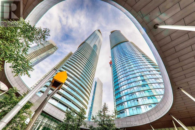 709 - 14 York Street, Toronto (waterfront Communities)