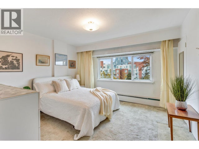 402 6026 Tisdall Street, Vancouver