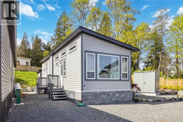 504 747 Old Place Rd, Central Saanich