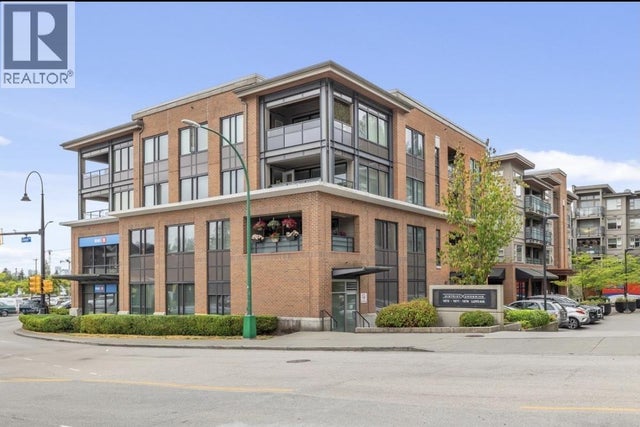 410 1673 Lloyd Avenue, North Vancouver