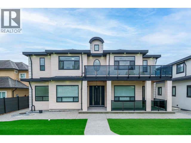 1100 Como Lake Avenue, Coquitlam