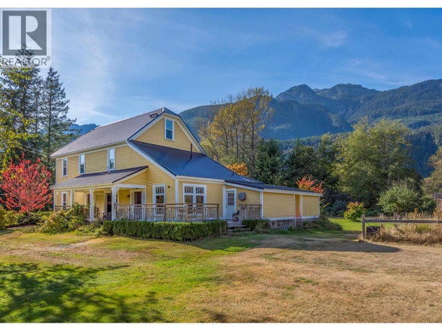 1189 Judd Road, Squamish