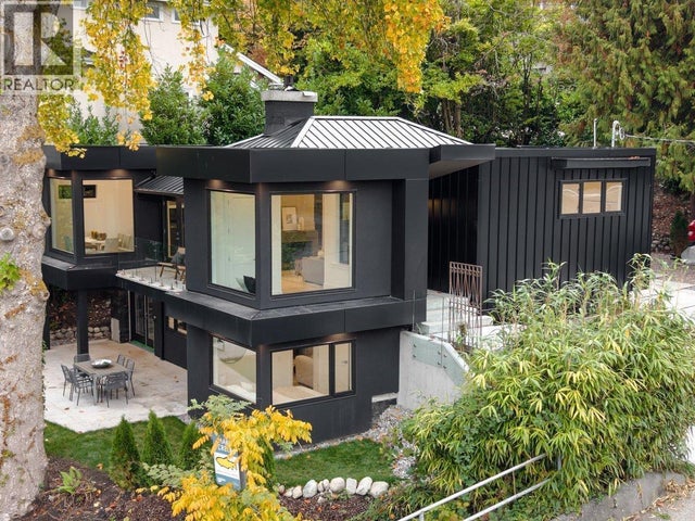 2508 Nelson Avenue, West Vancouver