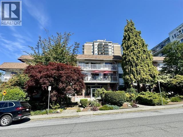 208 815 Fourth Avenue, New Westminster