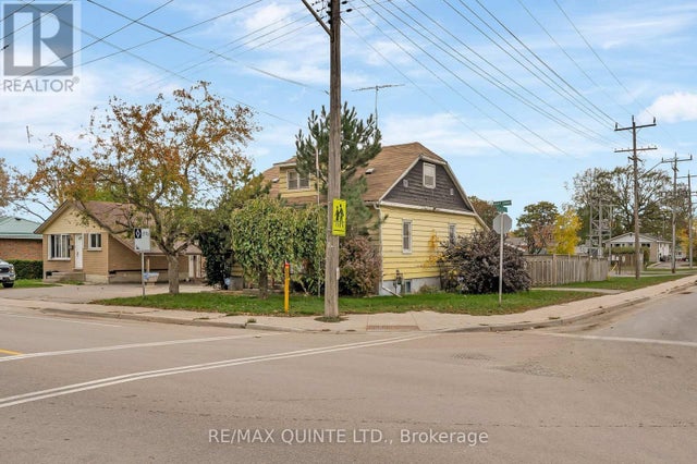 336 Sidney Street, Quinte West (trenton Ward)