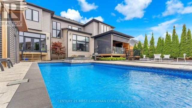 6584 French Avenue, London South (south V)