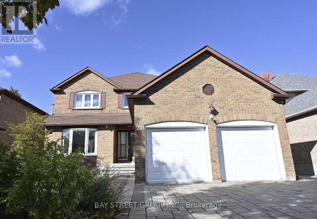 24 Beasley Drive, Richmond Hill (mill Pond)