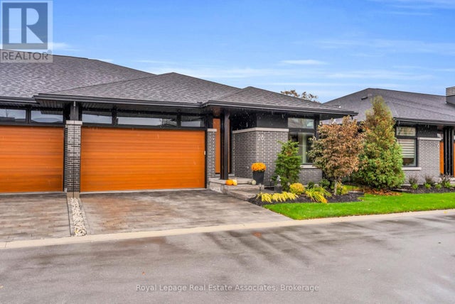 8 - 28 Juniper Trail, Welland (prince Charles)