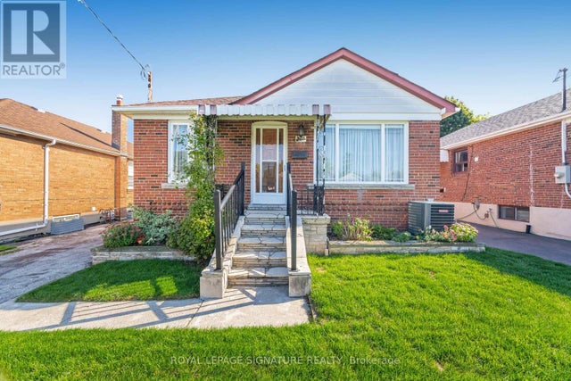 25 Marta Avenue, Toronto (clairlea-Birchmount)