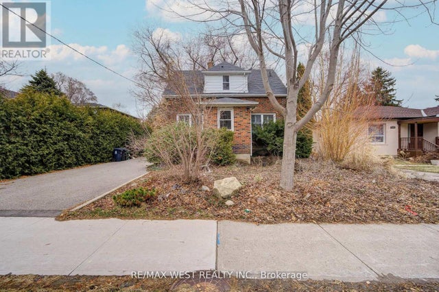 292 Horsham Avenue, Toronto (willowdale West)