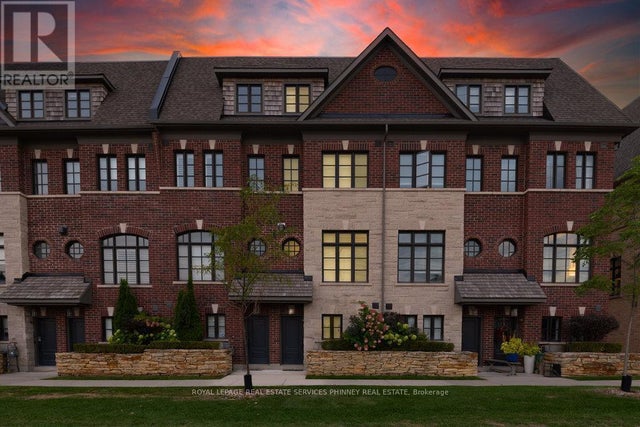 10 - 2160 Trafalgar Road W, Oakville (ro River Oaks)