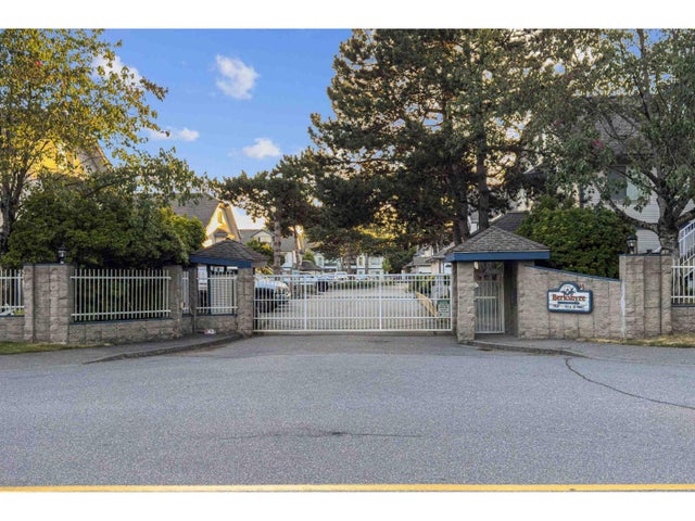 113 7837 120a Street, Surrey