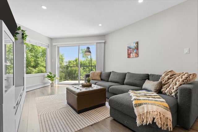 306 32725 George Ferguson Way, Abbotsford