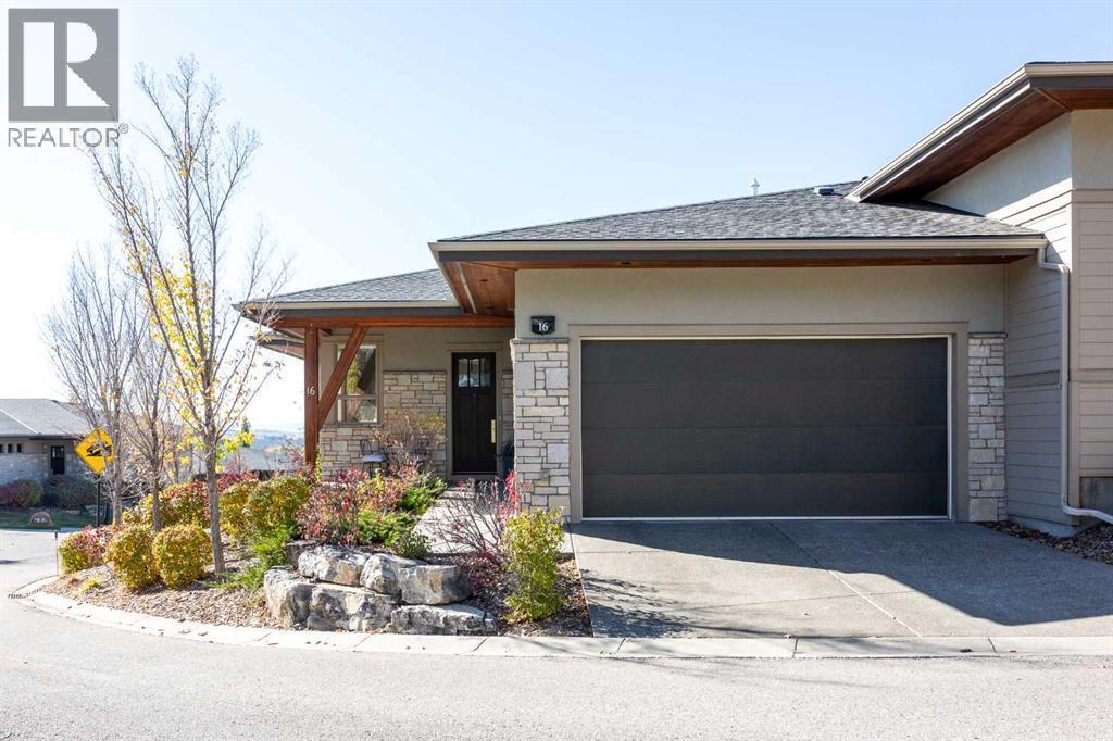 16 Watermark Villas, Rural Rocky View County