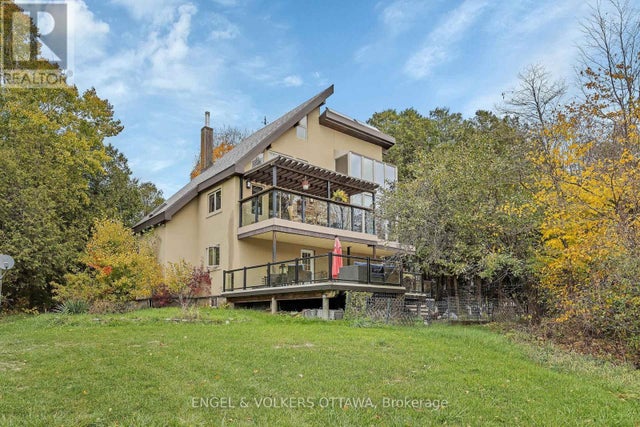 791 Rock Road, North Grenville