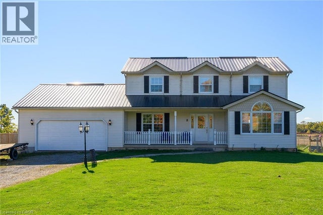 8 Talbot Road, Canfield