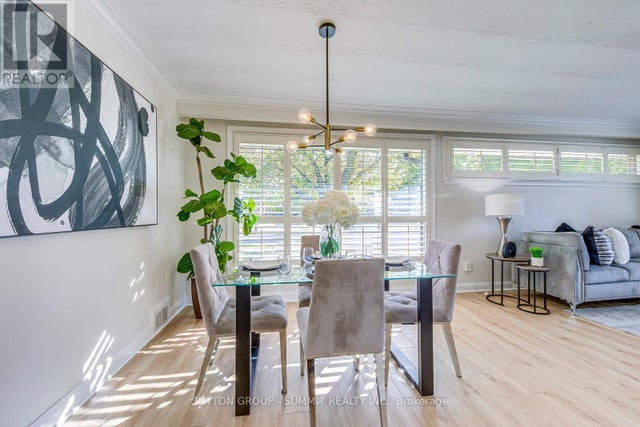 42 Winnipeg Road, Toronto (kingsview Village-The Westway)