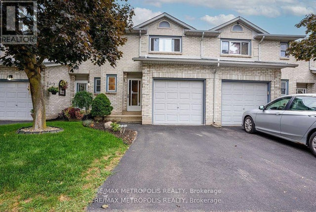 59 - 2 Royalwood Court, Hamilton (stoney Creek)