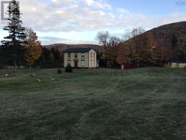 Big Intervale Road, Big Intervale