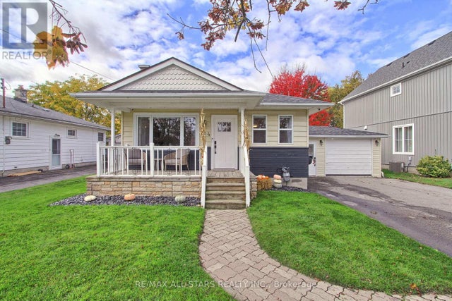 104 Marietta Street, Uxbridge