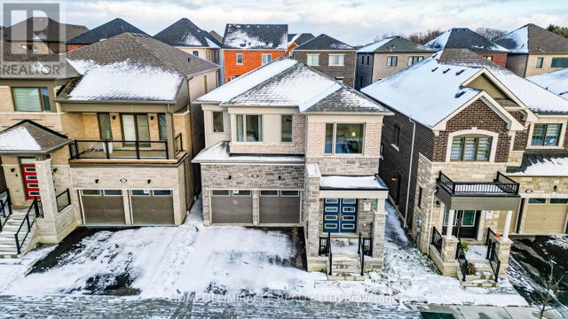 2823 Foxden Square, Pickering