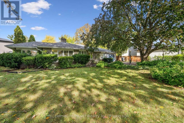 2085 Fowler Court, Mississauga (sheridan)