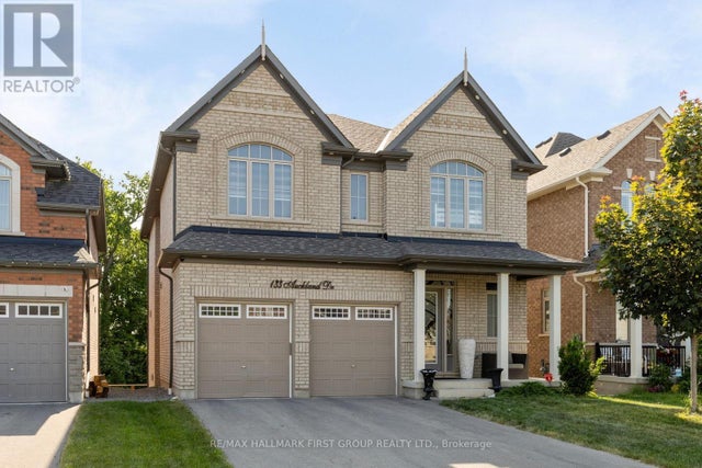 133 Auckland Drive, Whitby