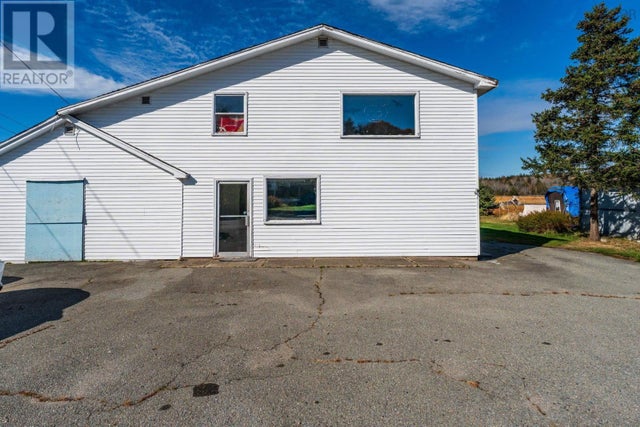 36 Last Road, Arcadia