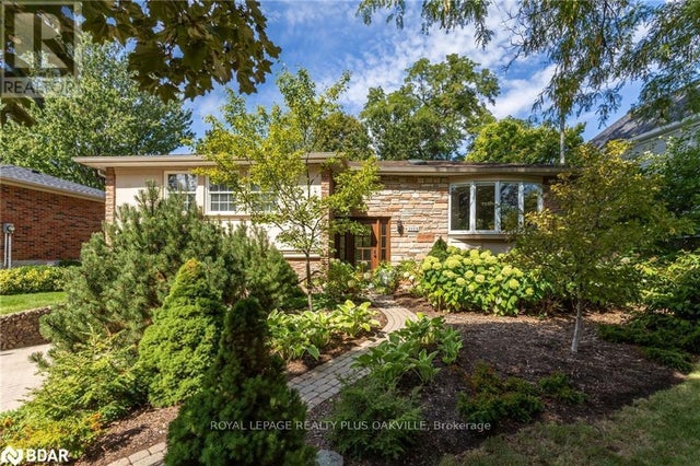 2159 Hixon Street, Oakville (br Bronte)